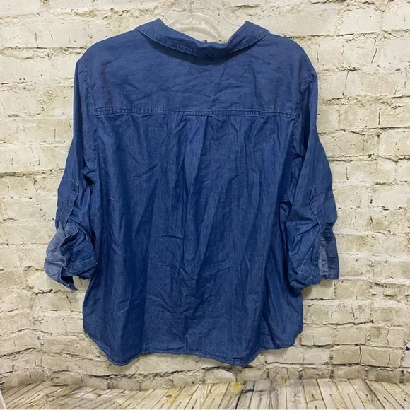 Roamans Blue Denim Look Cotton Floral Cut Out V Neck Button Up - Picture 4 of 6